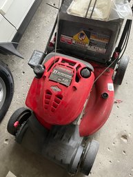 Troy Bilt Self Propelled Lawn Mower 21' Cutting Deck