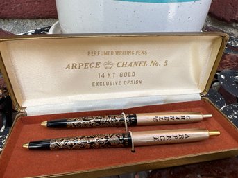 Chanel Number 5 Vintage 14KT Gold Perfumed Writing Pens