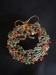 Cheerful Vintage Signed Weiss Enamel Wreath Brooch