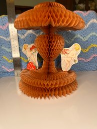 Outstanding Vintage Large Honeycomb Valentine