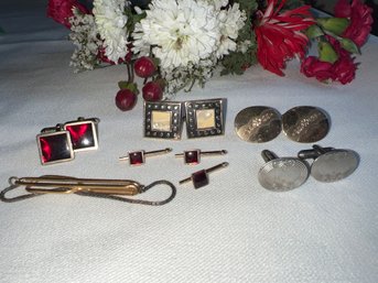 Vintage Mens Signed Jewelry Lot - Cuff Links - Swank Hayward & More