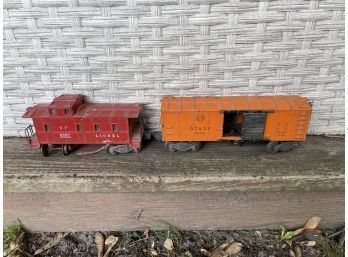 Lionel Train Caboose SP 6357 And Orange Box Car AT & SL 63132