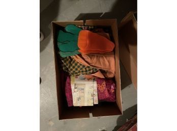 Craft Fabric Cotton Fleece Carrots GP Paper Box
