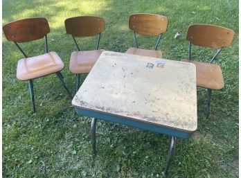 Vintage Mid Century Modern School Desk And Four Chairs Set