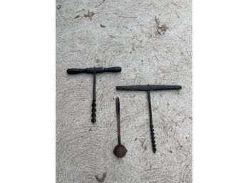 Antique Wooden Handled Auger & Ladle - Primitive Tools Antique Lot Of Three Items