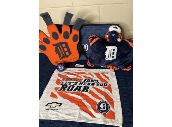 Detroit Tigers Lot - Foam Hand / Cooler / Ornament & More!