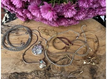 Jewelry Lot - Pendants & Necklaces