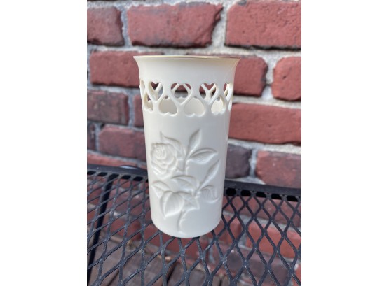 Lenox Ivory Roses & Pierced Hearts Vase With Gold Rim