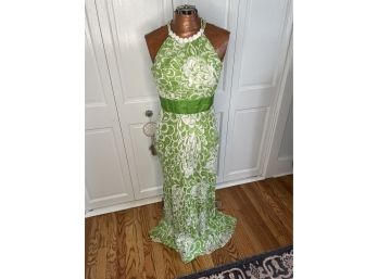 Formal Dress By Donna Ricco Green And White Size 8