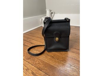 Authentic Vintage Coach Crossbody Purse Camera Bag Style Black Leather