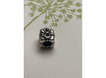 Pandora Authentic Gift  Box With Bow Present Screw On Sterling Silver 925 Charm