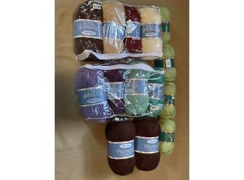 Large Lot 14 Skeins Of Yarn - Herrschners Worsted 8