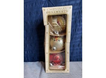 Lot Of Three Vintage Glass Christmas Ornaments In Box