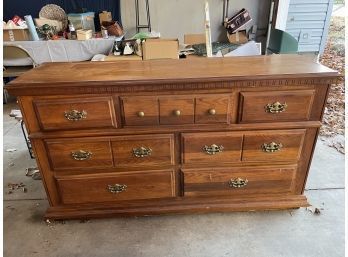 Vintage Florida Furniture Long Dresser With Mirror / Chest Of Drawers