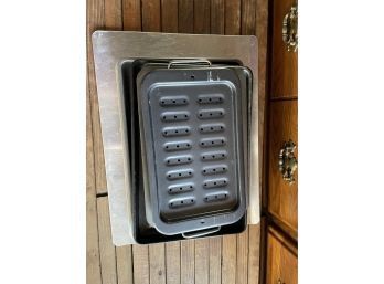 Cookie Sheet & Broiling Pan Cooking Lot