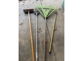 Household Tool Lot - Rake & Broom Lot