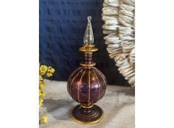 Gorgeous Vintage Iridescent Purple And Gold Blown Art Glass Perfume With Dauber / Stopper