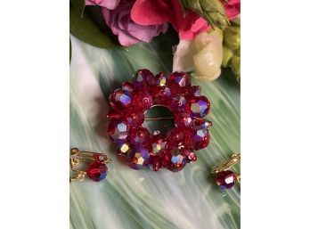 Beautiful Vintage Hand Wired Wreath / Circle Red AB Glass Bead Rhinestone Brooch & Dangle Earrings Set