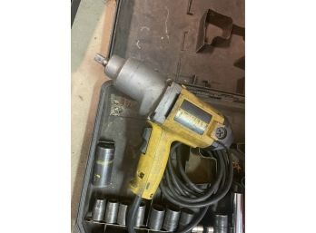 Dewalt DW290 1/2 Impact Wrench In Case
