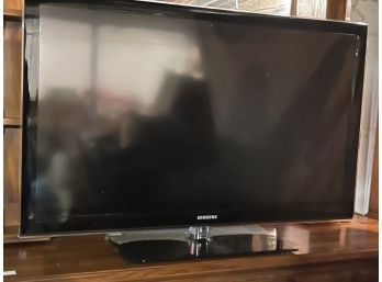 Samsung 46 Inch Flat Screen TV
