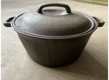 Cast Iron Dutch Over With Lid