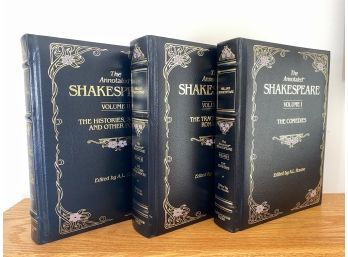 The Annotated Shakespeare Voulmes I, II, III