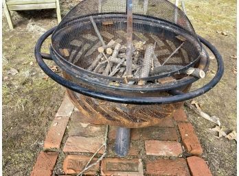 Outdoor Fire Pit With Screen Cover