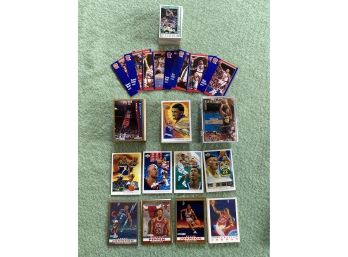 Basket Ball Card Lot, The Collectors Choice 1992, Skybox 1992, Fleer 92-93, Panini 91-92