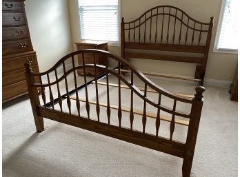 Queen Oak Head And Footboard With Frame And Support Slabs