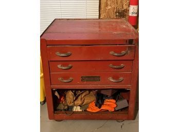 Snap On Metal Tool Box On Casters With Contents