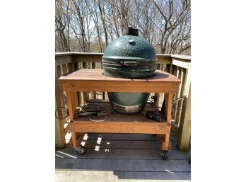 Big Green Egg Ceramic Charcoal Grill In Cart With Accessories