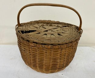 Early Covered Basket