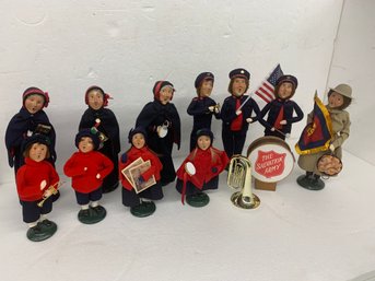 Set Of Twelve Byers Carolers - Salvation Army Band