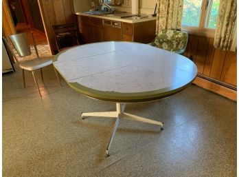 Mid Century Modern Formica Pedestal Kitchen  41 Inch Round Table With 17 Inch Leaf.  - 29 Inches Tall.