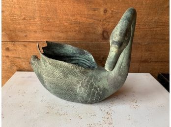 Swan Verdigris Planter - 12x15