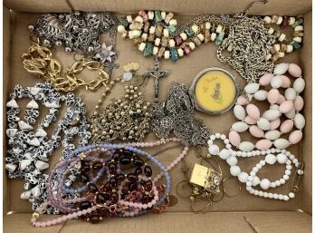 Lot Of Costume Jewelry Necklaces Etc..