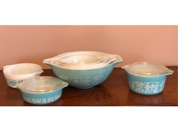 4 Vintage Pyrex Nesting Bowls Amish Butter Print.  3 Round Casserole Matching  Dishes 2. With Lids