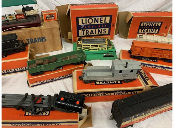 Lot Of 1950s Lionel Trains
