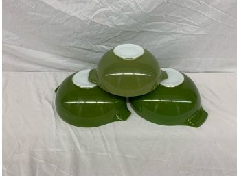 3 Green Pyrex Mixing Bowls