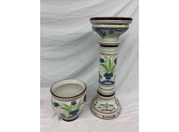 3 Pc Nicely Decorated Pedestal And Pot