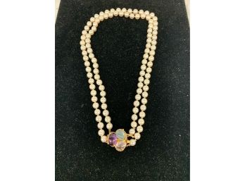 Pearl Necklace With Gold Clasp