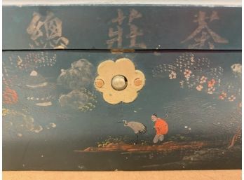 Small Asian Decorated Lacquered Box. 8x4x3