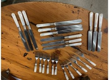 Mother Of Pearl Landers Ferry And Clark Flatware - 12 Forks, 12 Knives, 6 Butter Knives