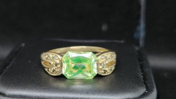 14k East To West Peridot And Green Diamond Ring
