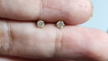 14k Yellow Gold .25 Carat Diamond Stud Earrings