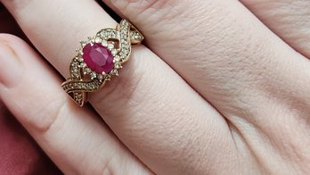 14k Ruby Diamond Ring Size 6.25