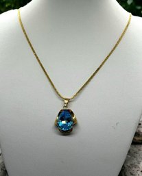 14k Vintage Blue Topaz Pendant Necklace 24 Inches 7.65 Grams