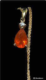 10k Mexican Fire Opal Pendent Necklace 18 Inches 1.35 Grams