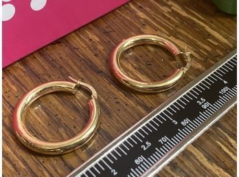 14k 1 Inch Wide Thick Hoops Gjc 3.5 Grams