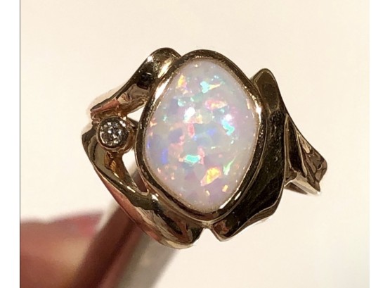 14k IOG Freeform Opal Diamond Ring Size 6.5 4.2grams